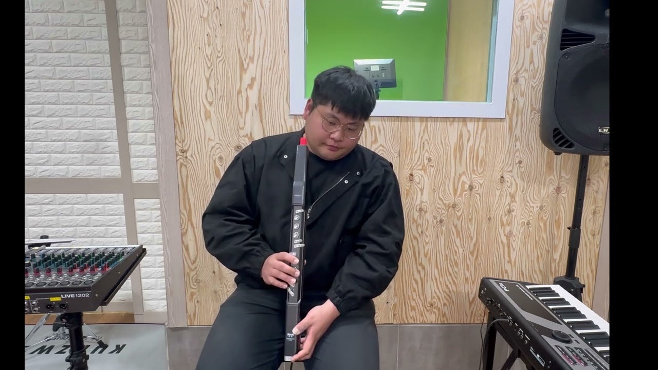 크로마윈드 유레이즈미업 #크로마윈드 #전자악기 #전자관악기 #cover #에어로폰 #music #색소폰 #섭외문의 #노래 #cover #유레이즈미업 