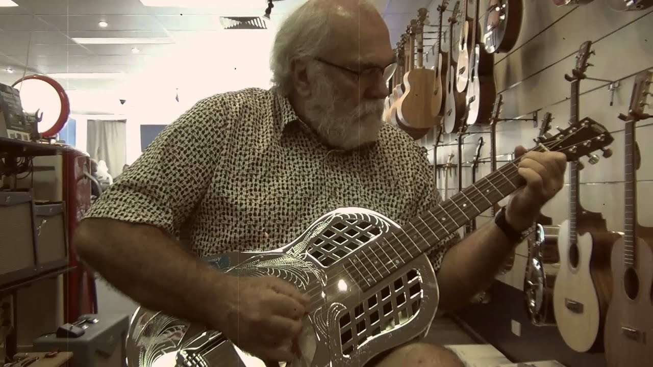 Recording King RM991 Tri-Cone Resonator