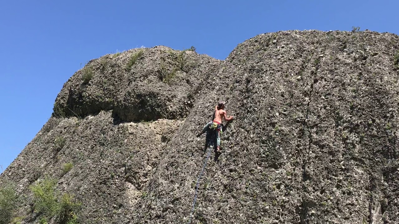 KLETTERN BRIANCON, DURANCE TAL, FRANKREICH / CLIMBING IN BRIANCON, VAL DURANCE, FRANCE