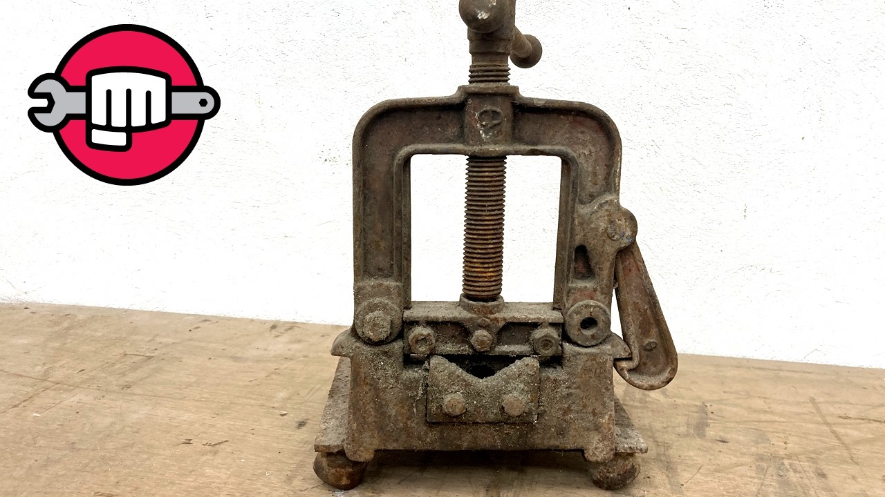 Bringing an Antique Pipe Vise Back to Life