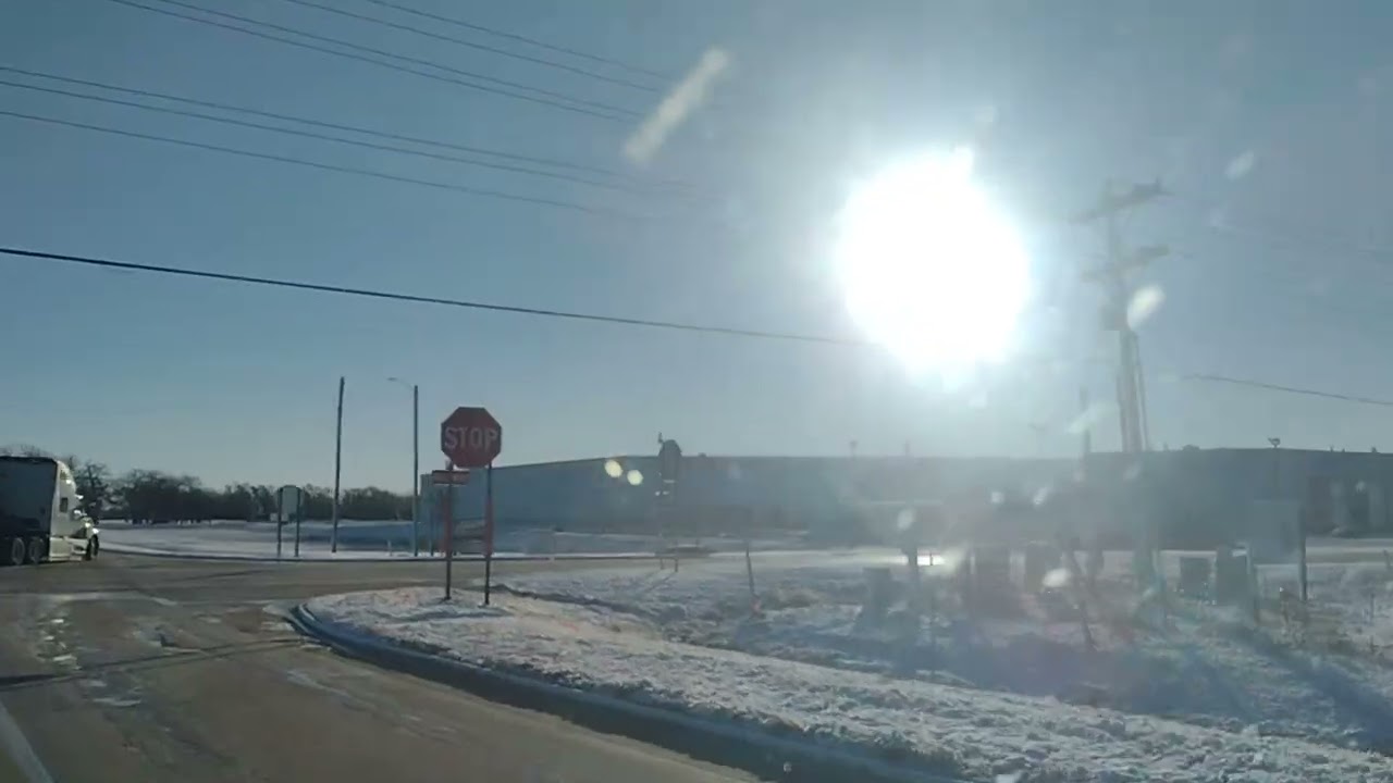 หิมะมาแล้วจ้า Salina Kansas USA #oshowmom #travel 