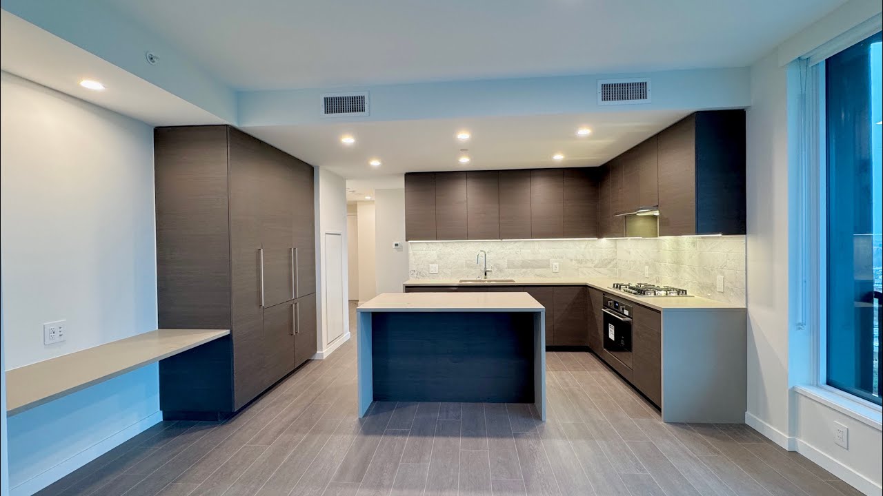 GILMORE PLACE T2! 2BED 2BATH DEN! OVERWHELMING SELECTION OF AMENITIES! MOST ANTICIPATED BUILDING!