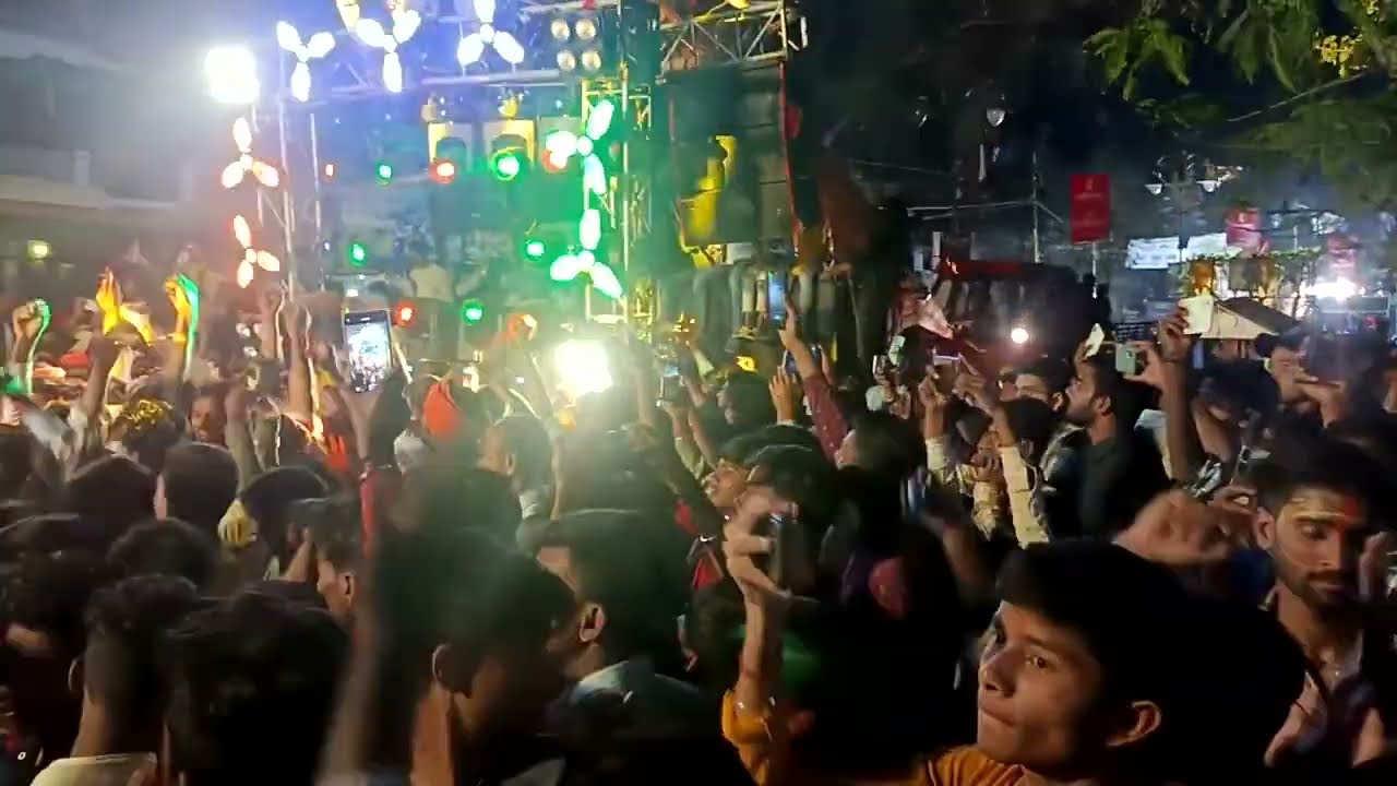 DJ Sahil Raj full light sound tahalka machaa diya hai Hajipur me barand hai Maha shivratri juloos 