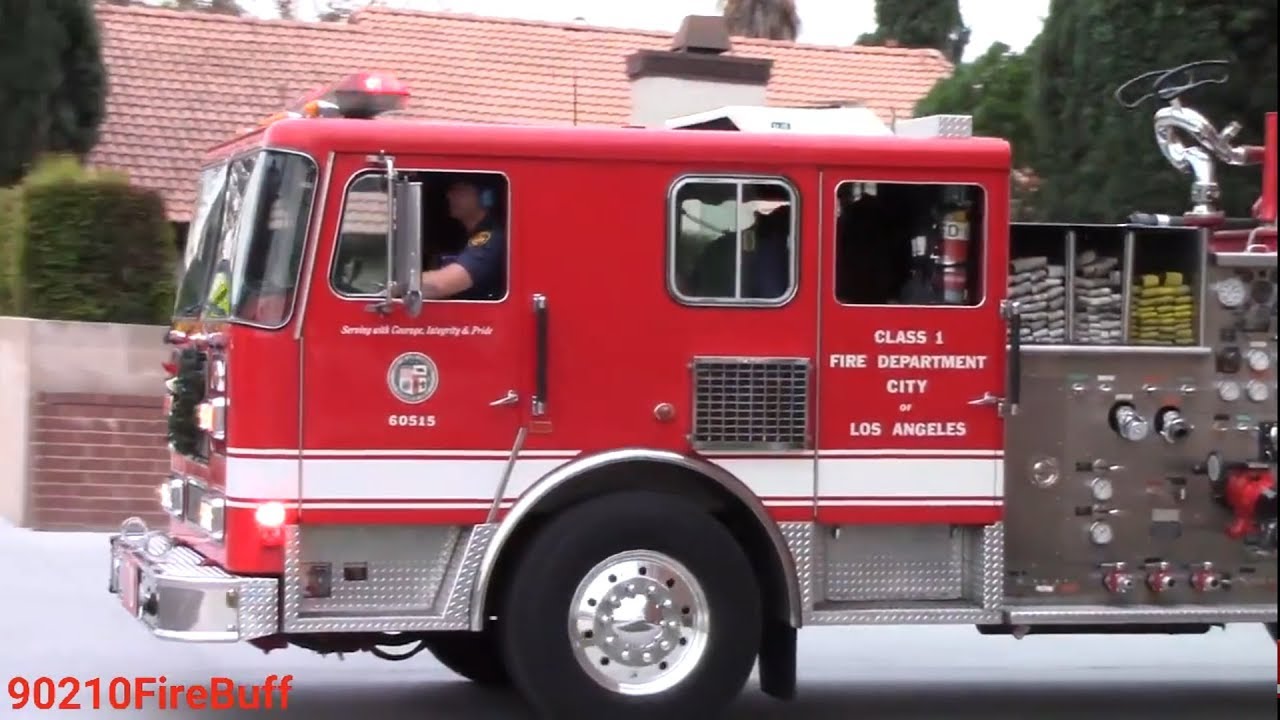 LAFD Engine 70 (reserve) Responding (Air Horn)