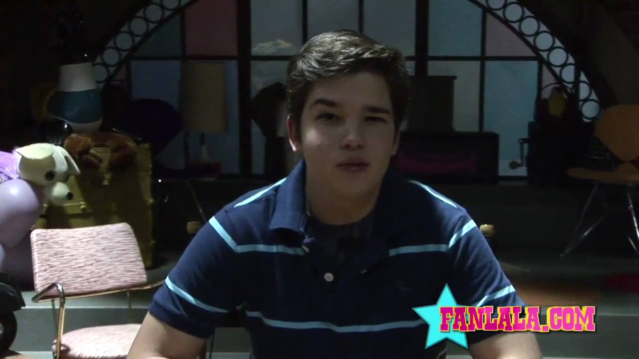 Which iCarly Co-Star Causes Nathan Kress To Break Character?