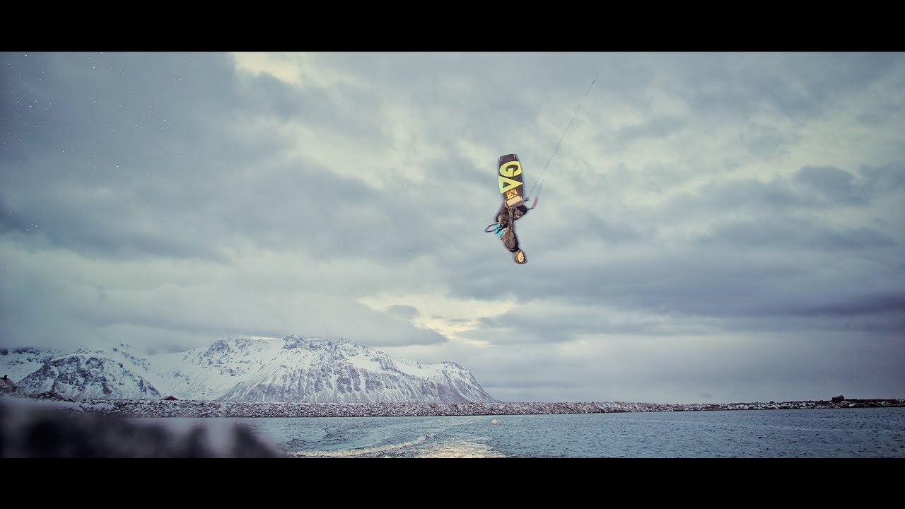 GREY HORIZON - a freezing kitesurfing trip - Mario Rodwald