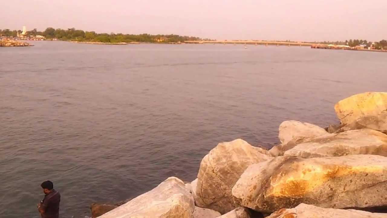 Neendakara Estuary Neendakara Fishing Harbour Kollam Kerala