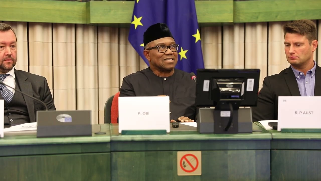 Pan Peter Obi w Parlamencie Europejskim odpowiada na pytania