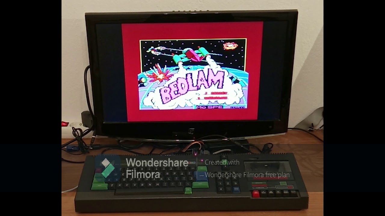 USIfAC II Amstrad CPC Serial Interface +AMSDOS/PARADOS/765FDC Emulator:Small presentation on CPC464