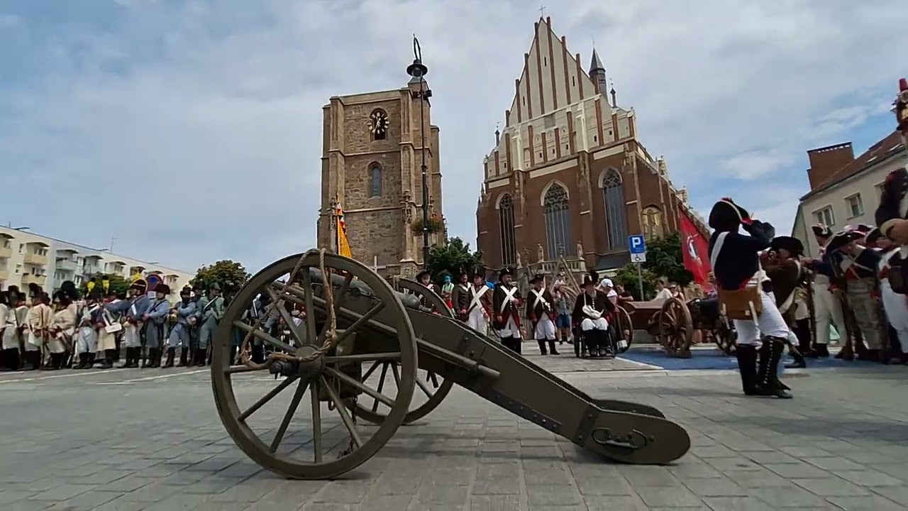 Bitwa o Twierdzę Nysa 1807 Cz. 2 Wkroczenie wojsk na rynek w Nysie, salwy honorowe