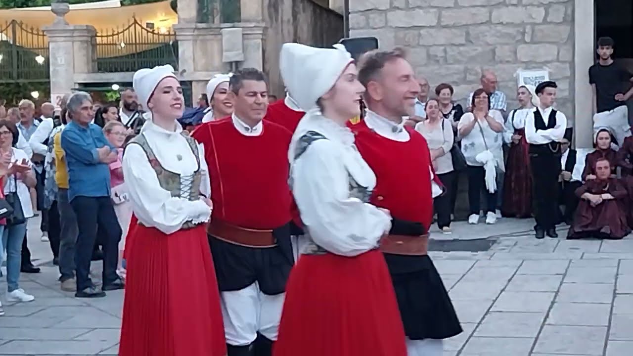 @luras 18 giugno 2023#domos abbeltas #gruppo folk tempio#balli