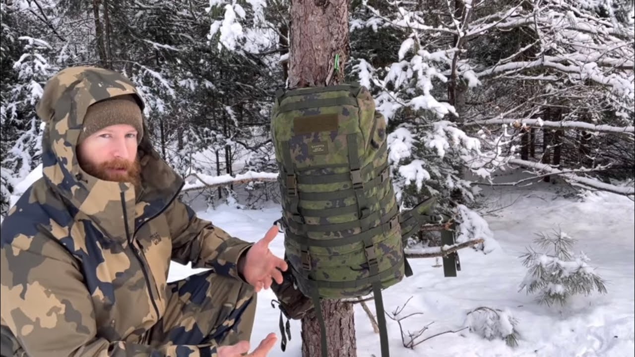 Hang Your Backpack bushcraft quick tip