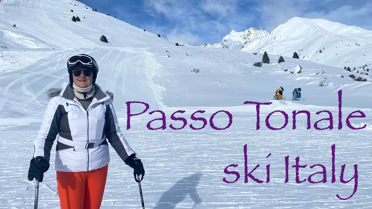 On the piste in Passo Tonale, ski Italy 2023