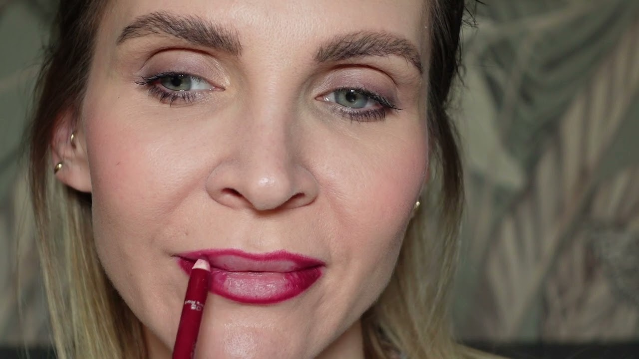 Must Have Edition by ESSENS Beauty - How to Make Ombre Lips