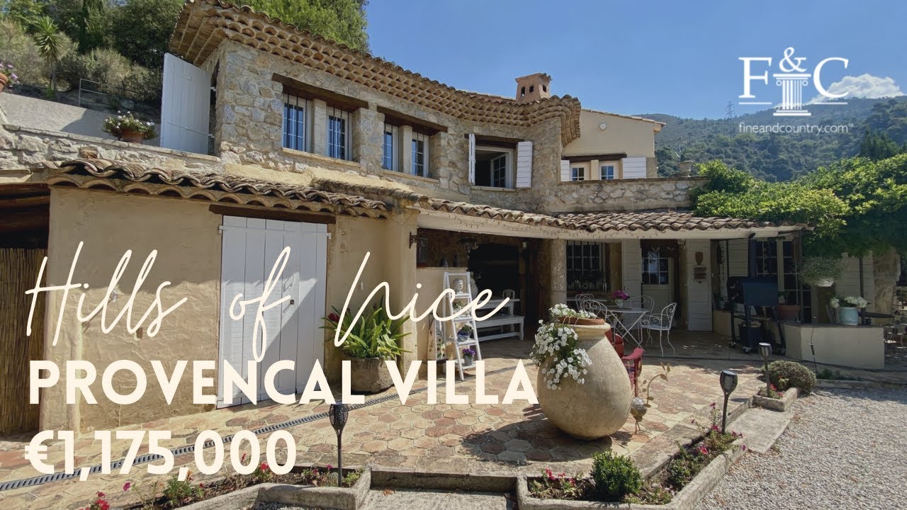 Discover this charming villa with panoramic view in the hills of Nice 🇫🇷