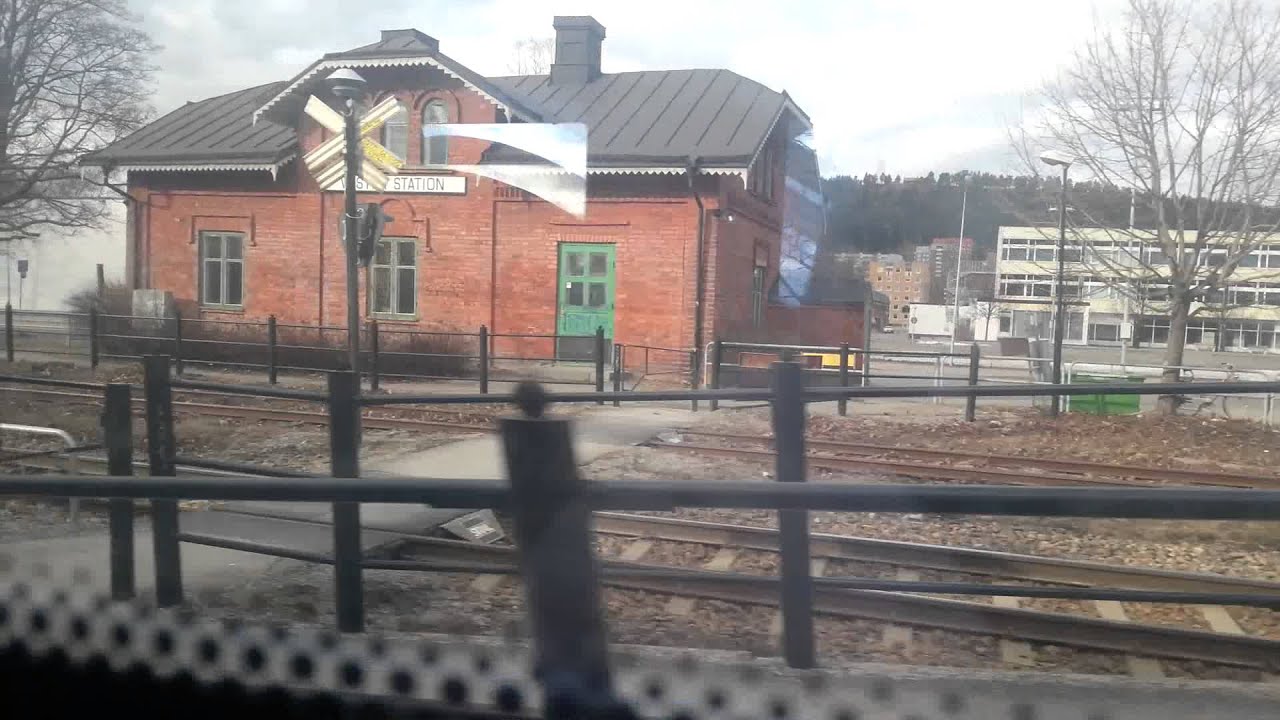 Norrtåg avgår från Sundsvall central
