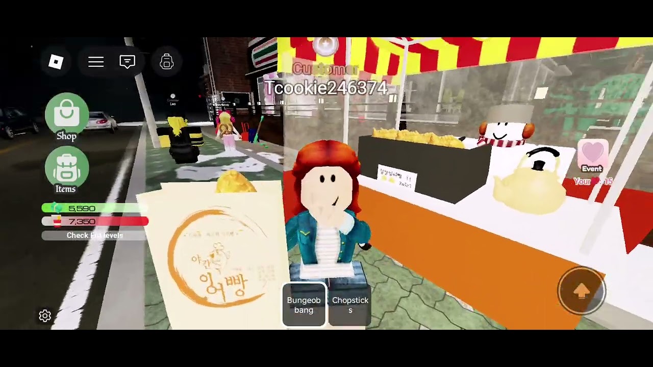 Playing (convenience store in Korea) in Roblox!😯