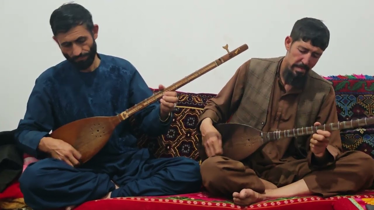 گل احمد خاکسار و استاد سید محمد محمدی بانو ناز دار دوتار مست غوری لایک وسبیسکرایب فراموش نکنید