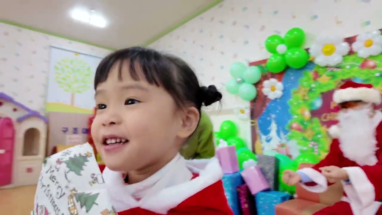 산타할아버지 오신 날 - 열매, 햇살, 꽃잎, 잎새반