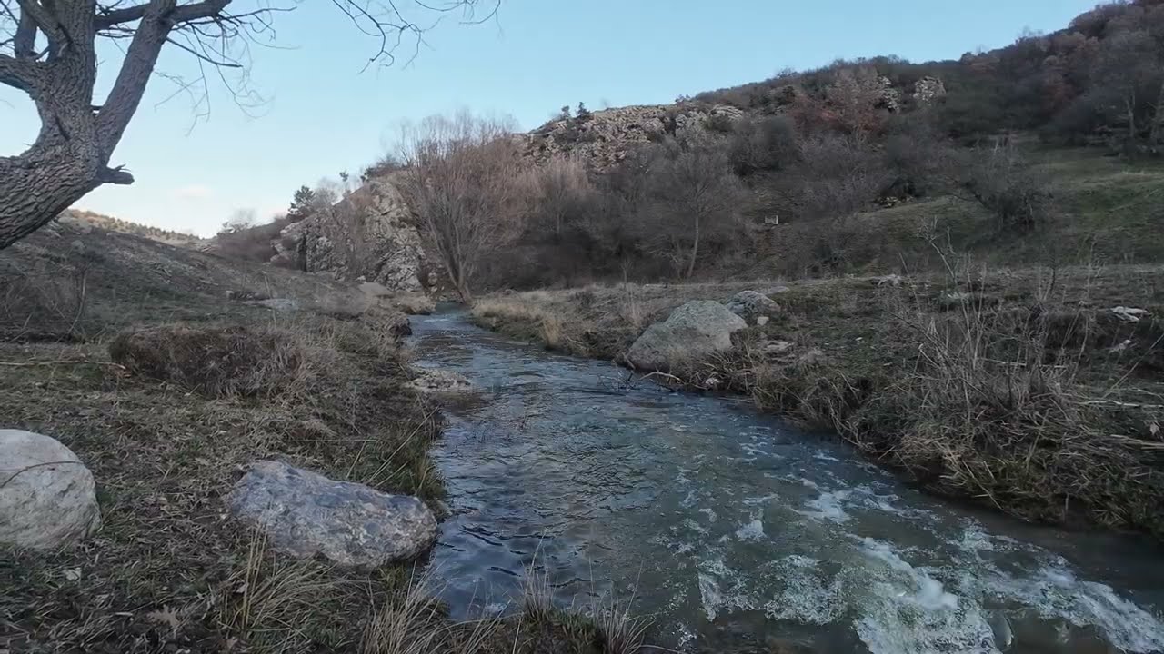 Dere Terapi - Yağan karlar eridi ve dereler oluştu
