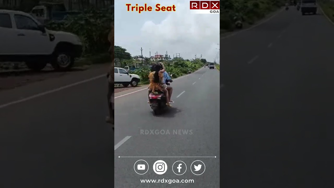 Triple Seat