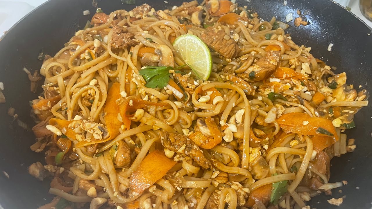 RECETTE FACILE PAD THAI POULET SAUTÉ [ TUTO COMPLET ]