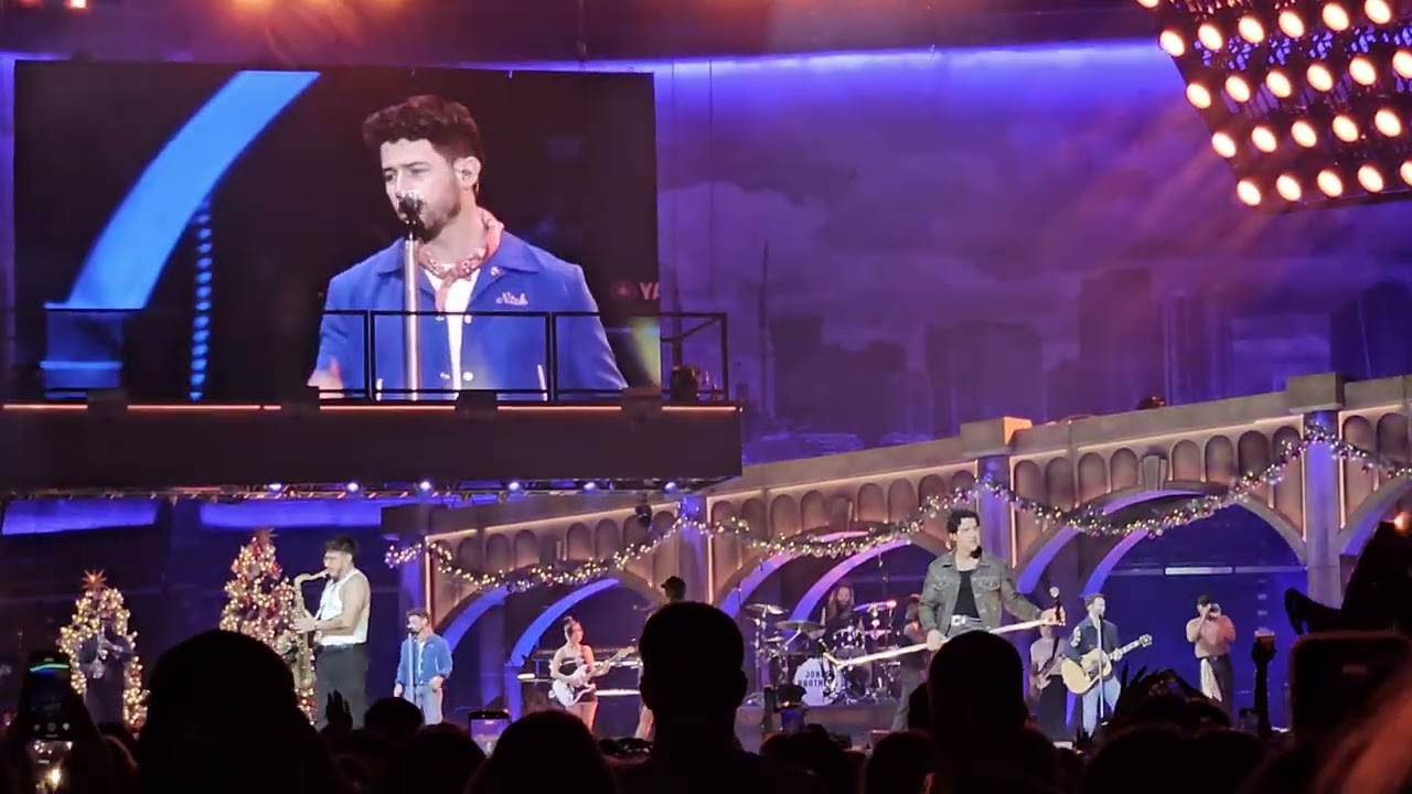 Jonas Brothers - NOLA Smoothie King Center - 12.6.2025 - Vacation Eyes