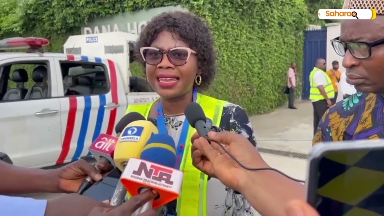 Dana Air Workers Hold Protest As Airline Continues Firing Without Paying Salary Backlogs