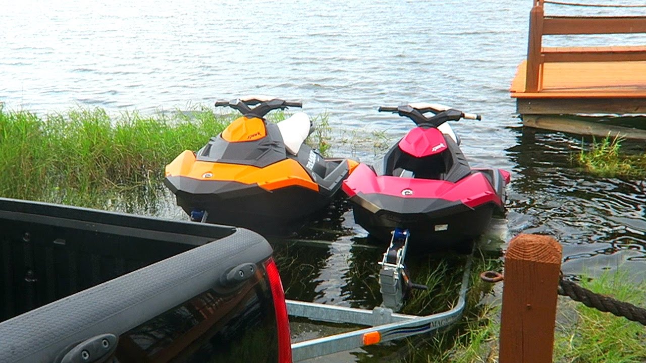 Girlfriend Jetski Surprise!
