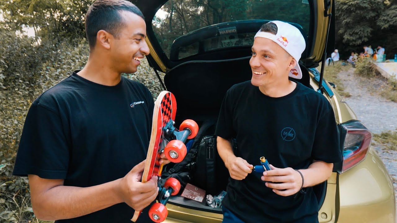 MINI SKATEBOARD Z HAMLEYS