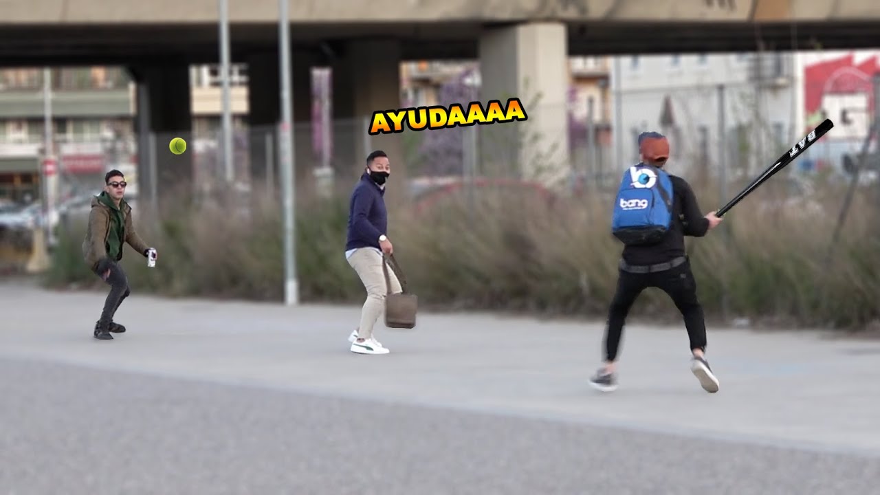 ASUSTAMOS A DESCONOCIDOS CON UN BATE DE BÉISBOL 😂