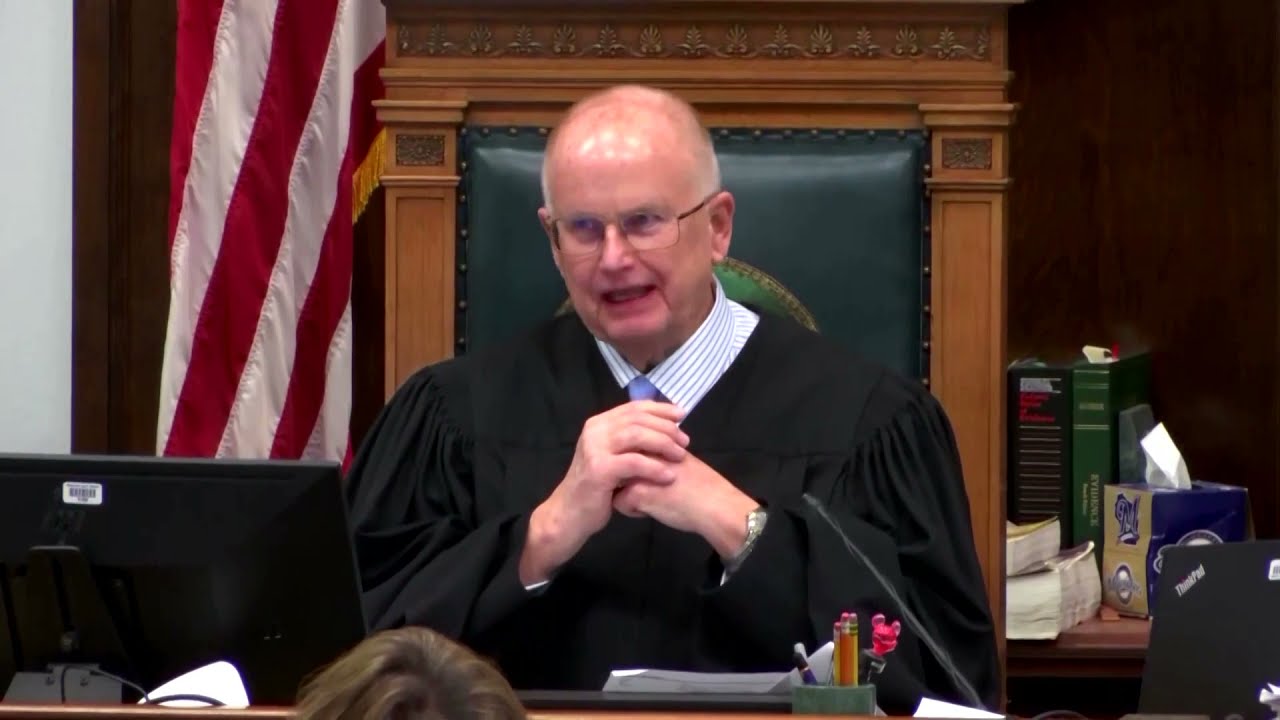 Rittenhouse judge explains his decision on 'victims'