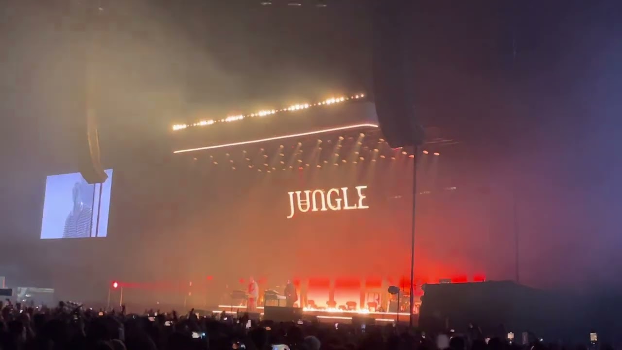 Jungle - Casio [Palacio de los Deportes, CDMX - 17/Oct/2022]