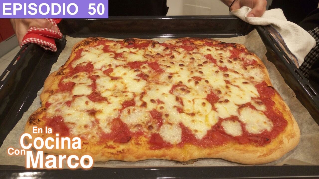 Como hacer pizza casera y masa para pizza italiana! Receta facil!