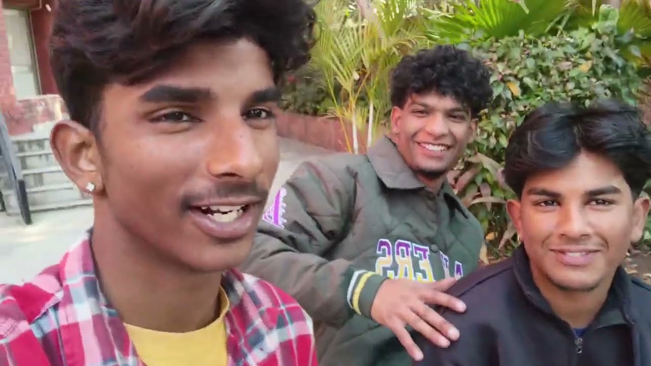 😔Aaj Humne khana Banaya Ghar Se Bahar😅#viralvideo #vlogs #blogger 