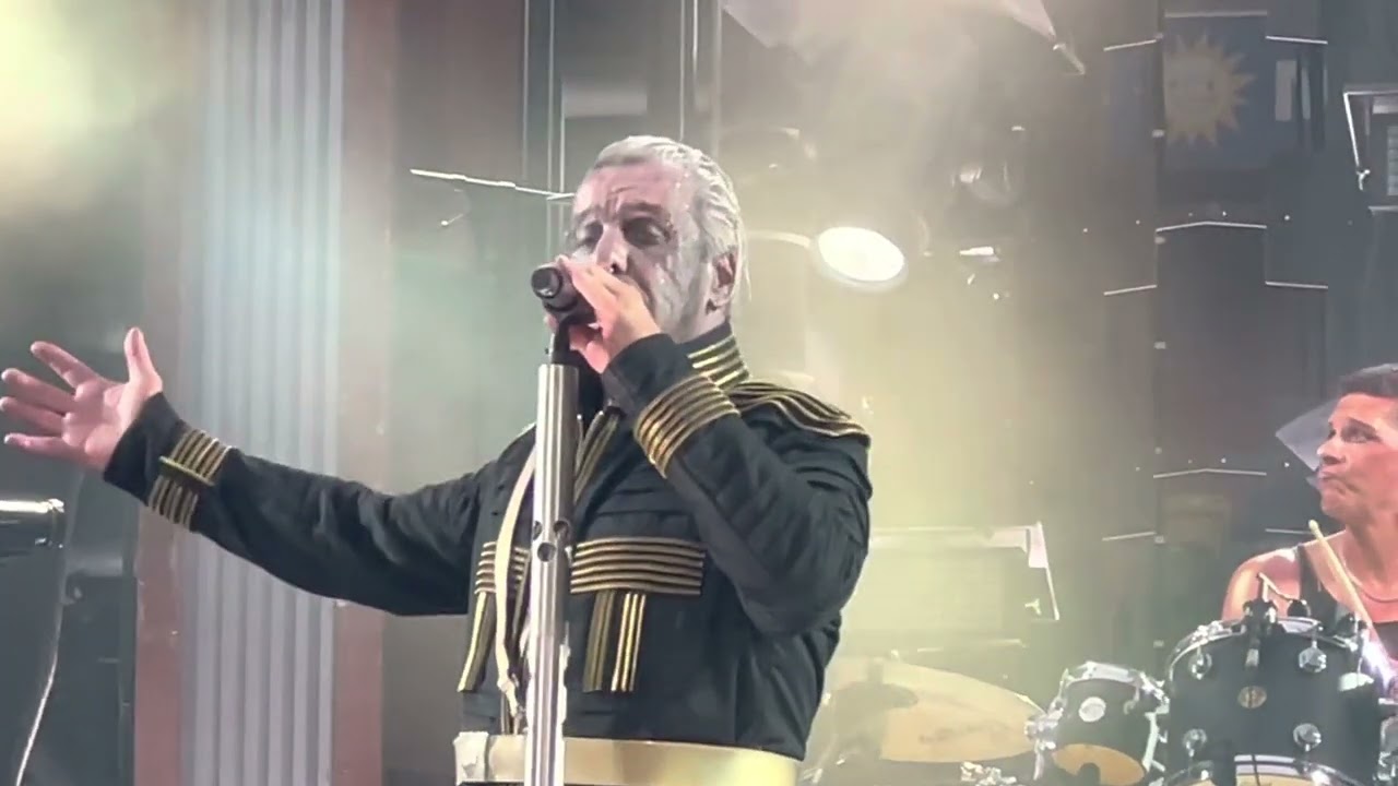 Rammstein live Düsseldorf 18.06.2022 - Links 2,3,4