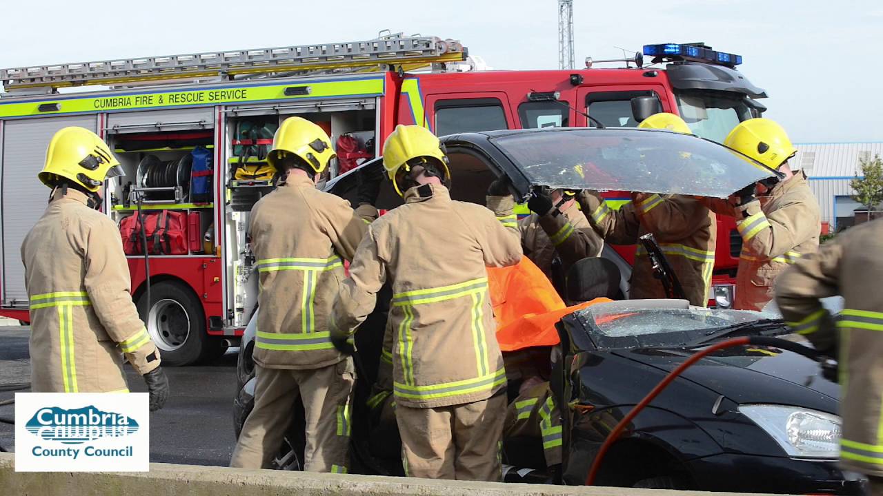 Cumbria Fire and Rescue Service - Now Recruiting (short video) #JoinCFRS