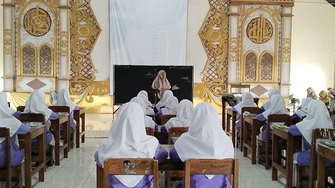 Amaliyatu Tadris perdana Quri Laila, kls 6 KMI Ponpes Al Iman Putri Ponorogo th 2024