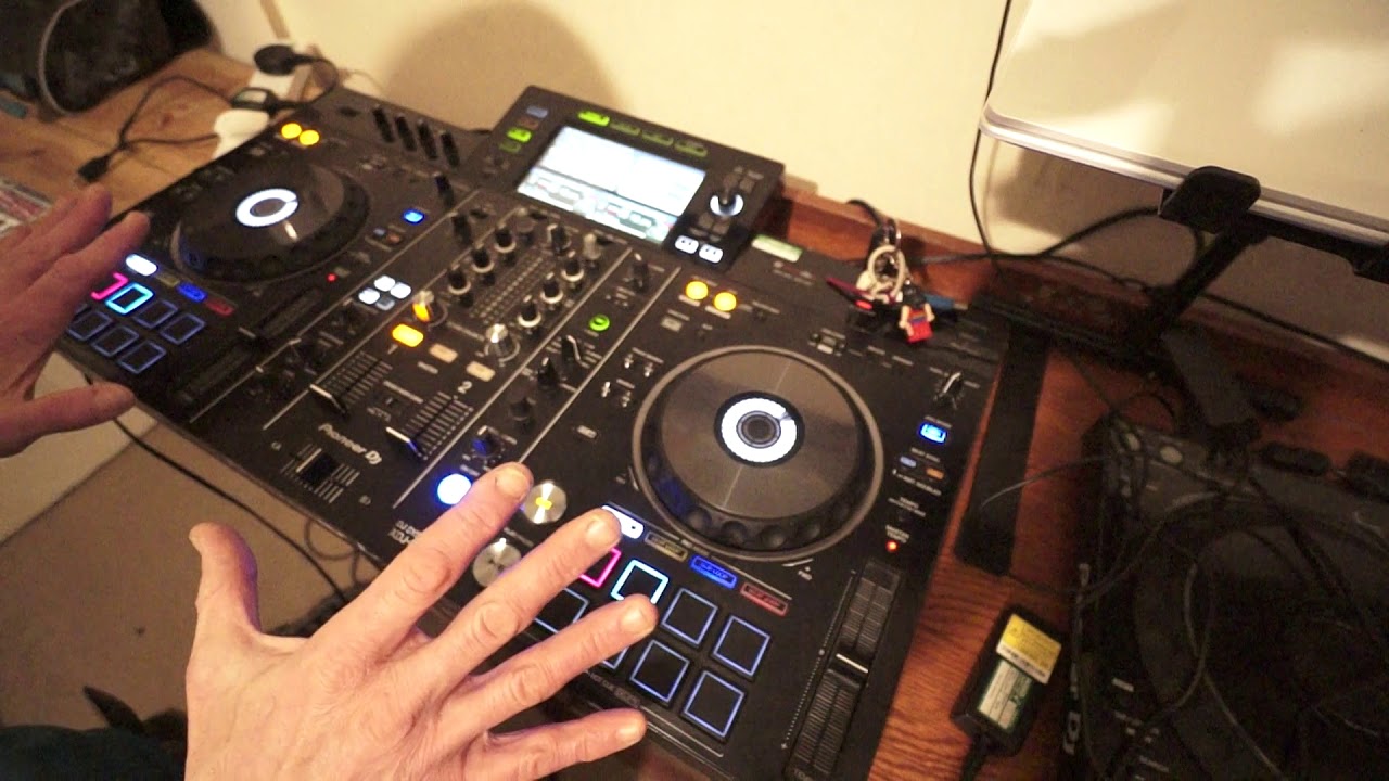 NEW COOL EFFECT FOUND ON THE PIONEER XDJ-RX2