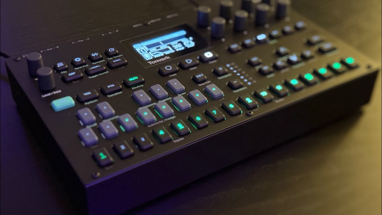 Elektron Tonverk First Jam | Heavy Beat on Polyphonic Sampler