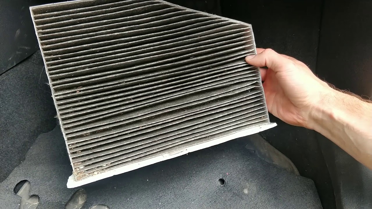 Замена салонного фильтра в Тигуан. cabin filter replacement vw tiguan