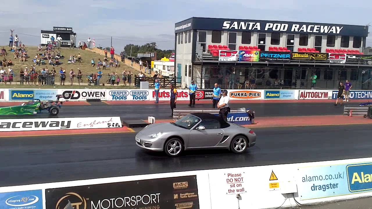 Junior dragster vs Porsche