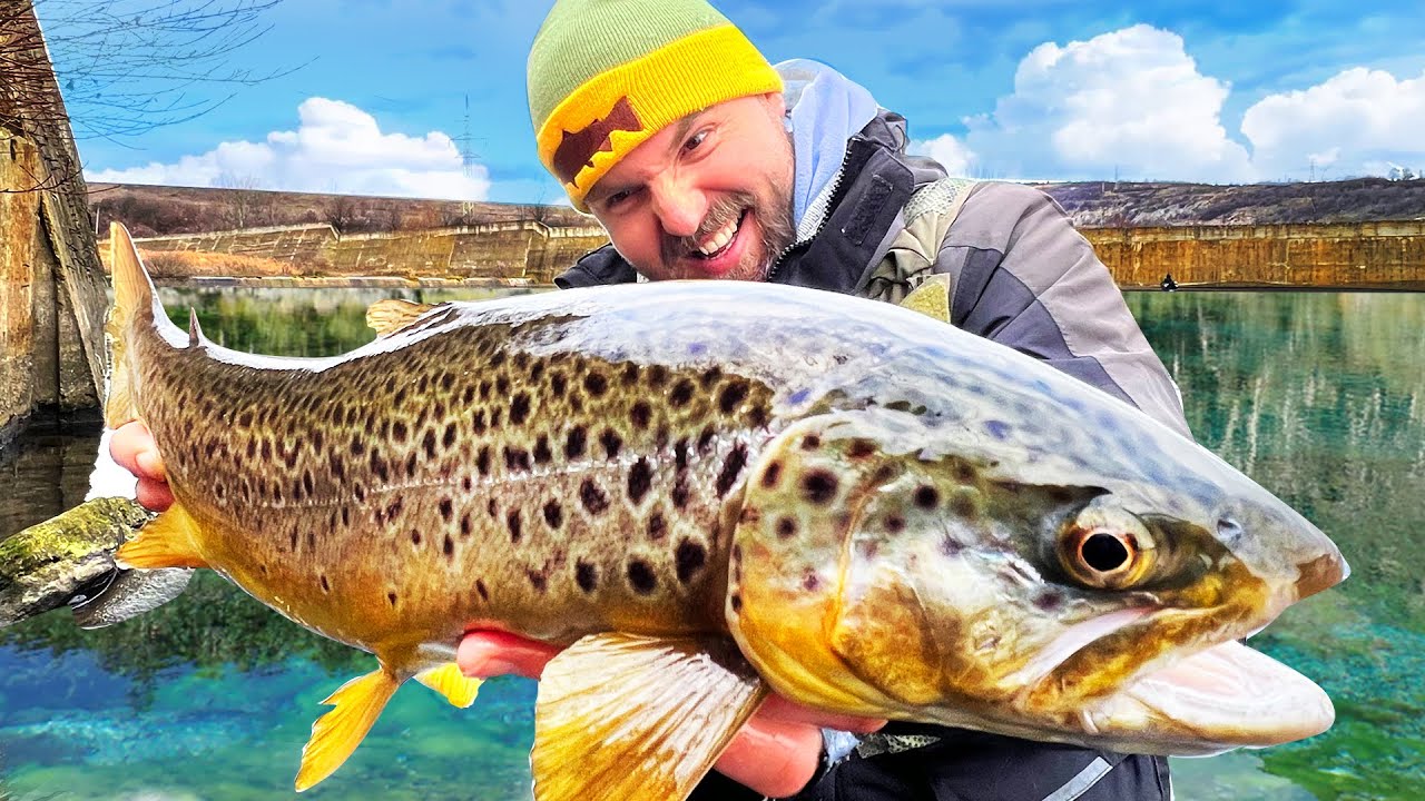 ЗАКАЧИХ ОГРОМНА ПЪСТЪРВА с новата въдица HEARTY RISE TROUT GAME!