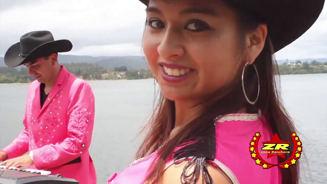 Los Cumbieros - La Rumbera (Oficial Video)