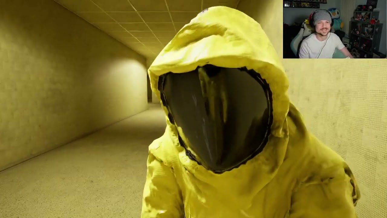 We lost in the backrooms...