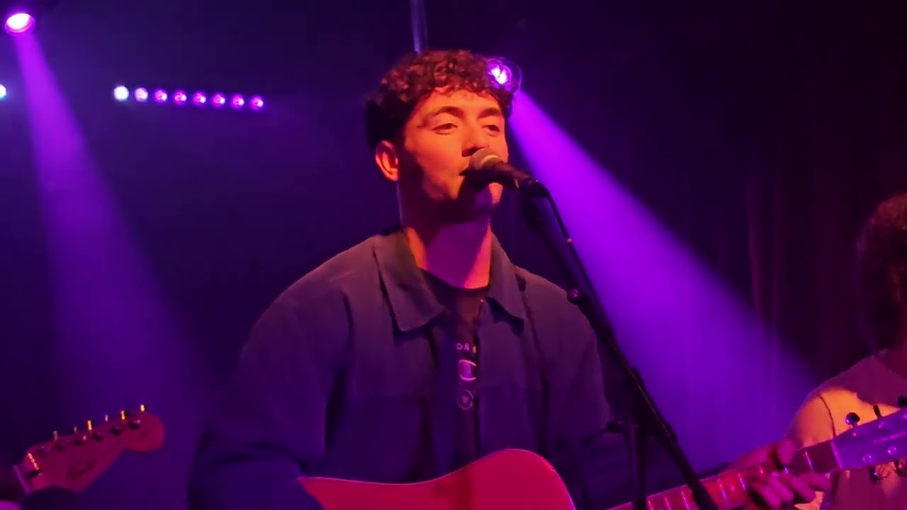 The Kowloons (I Dont Care) 22/1/26, Night & Day Manny. Vid by peter kevan. 