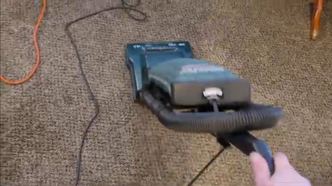 Hoover Soft & Light Supreme Demo