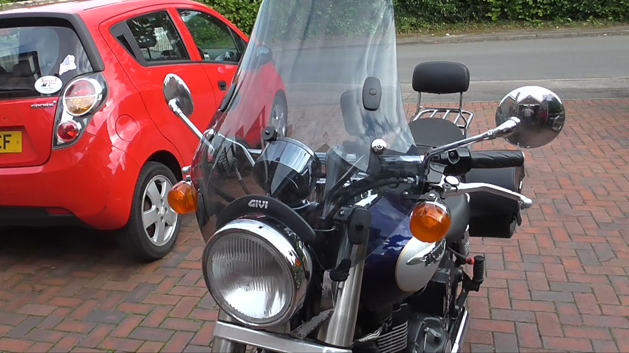 Triumph speedmaster 865 2009