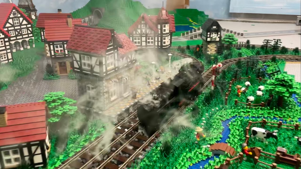 LEGO Dampflok mit echtem Dampf
