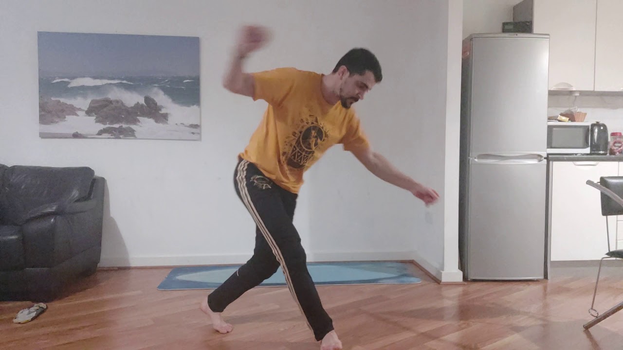 235.Capoeira Improvisation sequence + Macaquinho relógio (Different planes ) Part 2